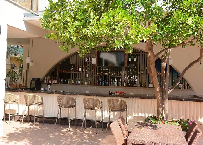 Almera Park Apart Hotel